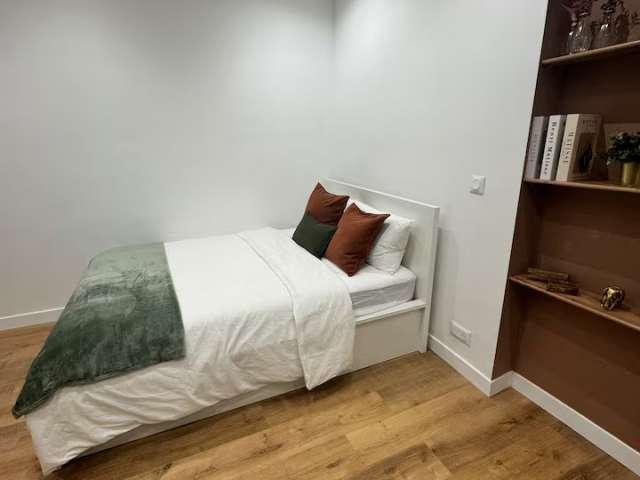 Appartement T2 à louer à Centre Mairie, Paris