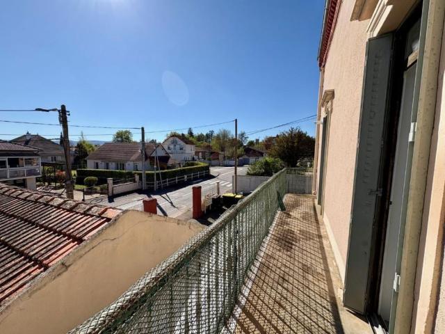 APPARTEMENT T2 A LOUER A MABLY BOURG