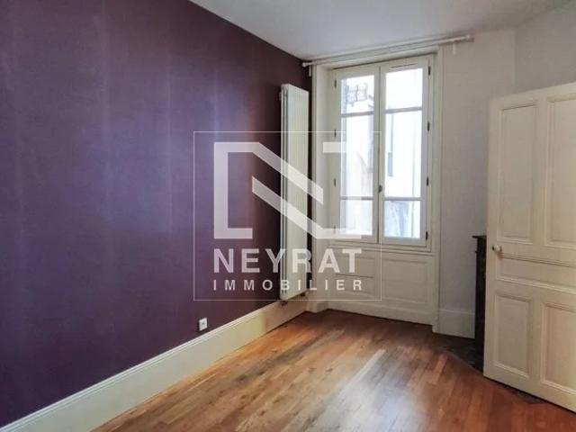 APPARTEMENT T2 A LOUER CHALON SUR SAONE 65 m2 665 € charges comprises par mois: Immobilier CHALON SUR SAONE | Neyrat Immobilier