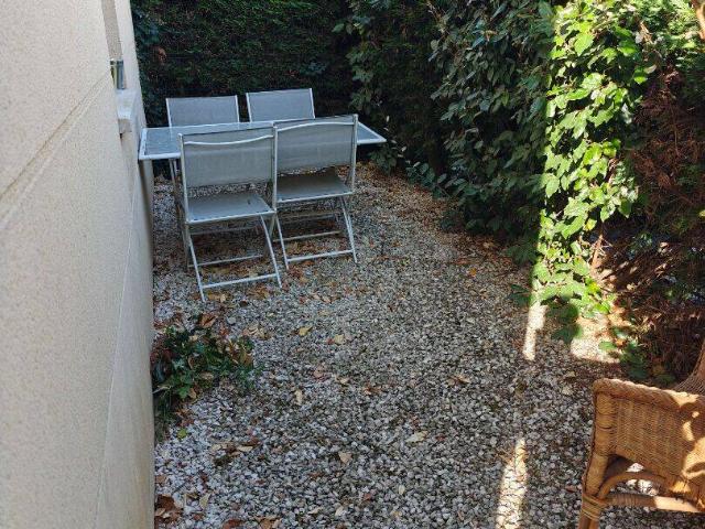Appartement T2 à louer en rez de chaussée à Saint Germain les C