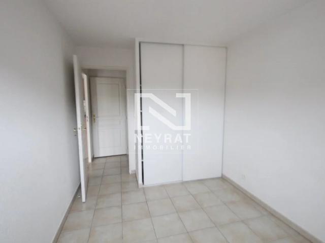 APPARTEMENT T2 A LOUER LONS LE SAUNIER 41 m2 539 € charges comprises par mois: Immobilier LONS LE SAUNIER | Neyrat Immobilier