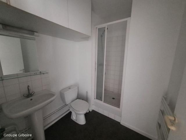 Appartement T2 à louer Rennes Saint helier 30 m²