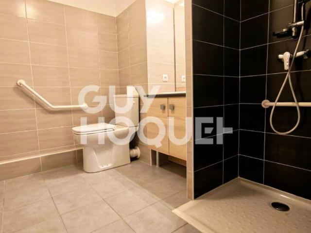 Appartement T2 à louer résidence services 1er étage avec ascenseur
