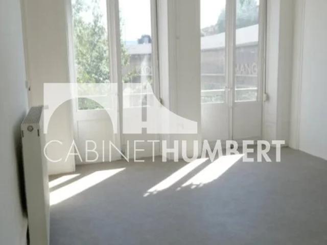 APPARTEMENT T2 A LOUER ST ETIENNE CENTRE VILLE