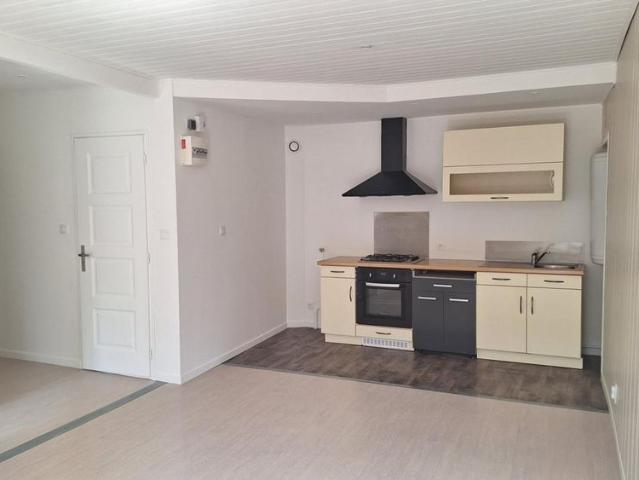 Appartement T2 à louer Saint Guinoux 39 m²
