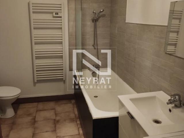 APPARTEMENT T2 A LOUER SENNECEY LE GRAND 54.07 m2 590 € charges comprises par mois: Immobilier SENNECEY LE GRAND | Neyrat Immobilier