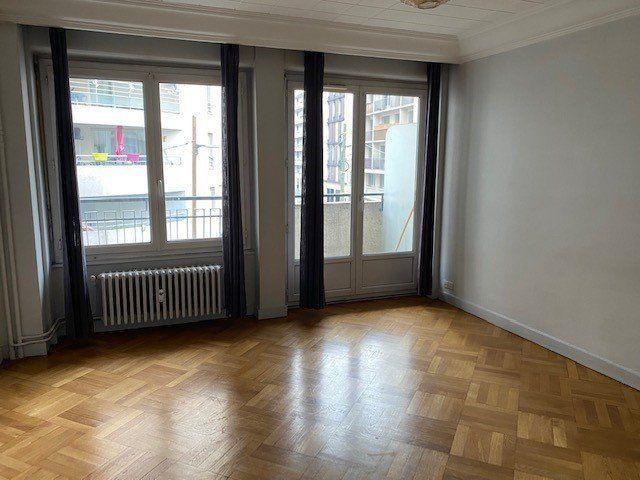 APPARTEMENT T2 A LOUER VILLEURBANNE
