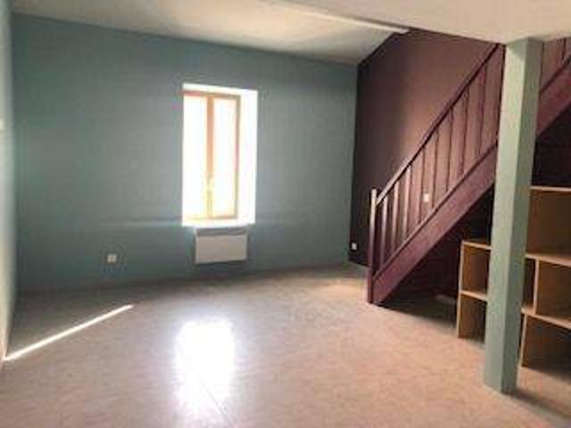 Appartement T2 à louer 01550 FARGES