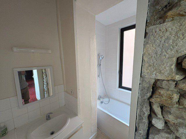 APPARTEMENT T2 A LOUER