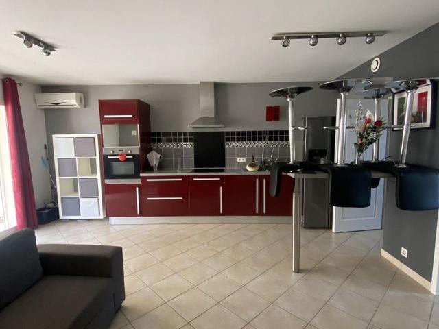 Appartement T2 à louer 2 pièces 43,91 m2 CHATEAUNEUF LES MARTIGUES 13