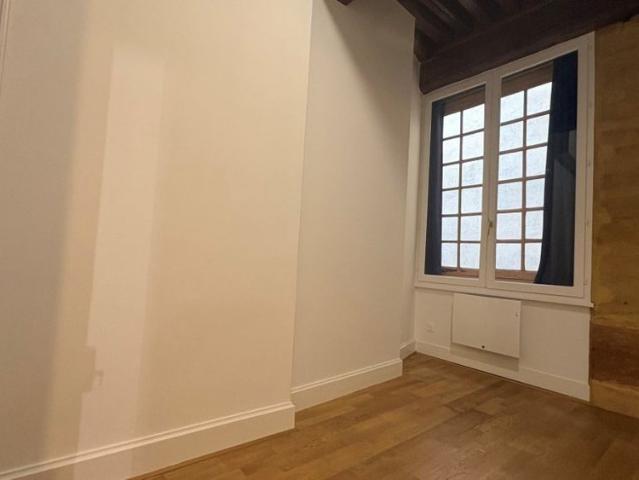 APPARTEMENT T2 A LOUER