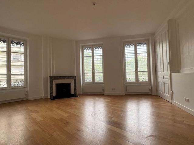 APPARTEMENT T2 A LOUER