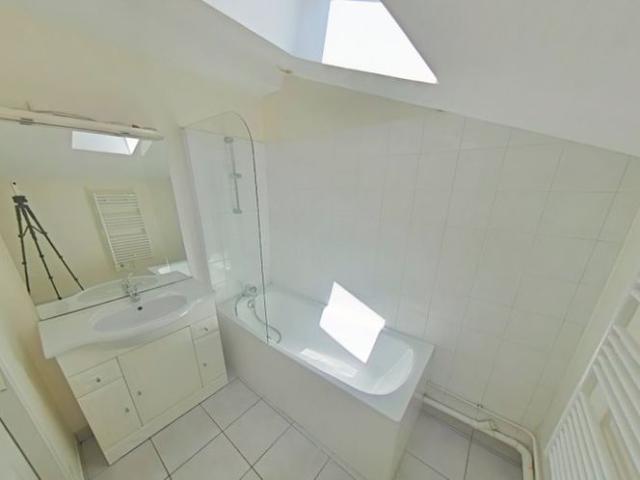APPARTEMENT T2 A LOUER