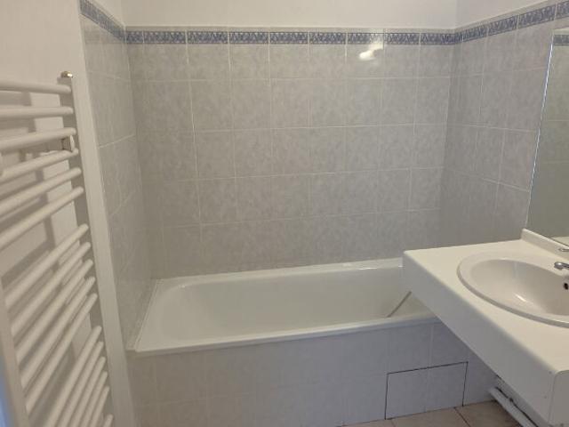 Appartement T2 à Saint Symphorien Sur Coise de 52.93 m2