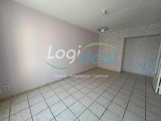 Appartement T2 à Saint Vincent de Reins