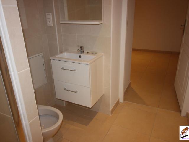 Appartement T2 au 2ème étage à Rians