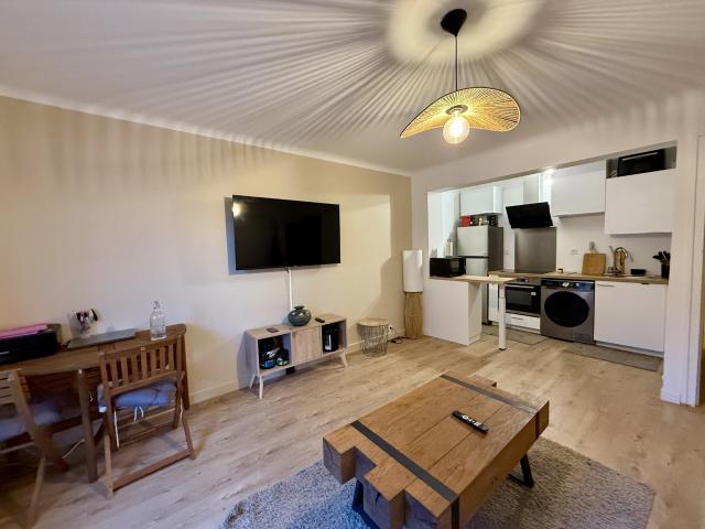 APPARTEMENT T2 AVEC BALCON