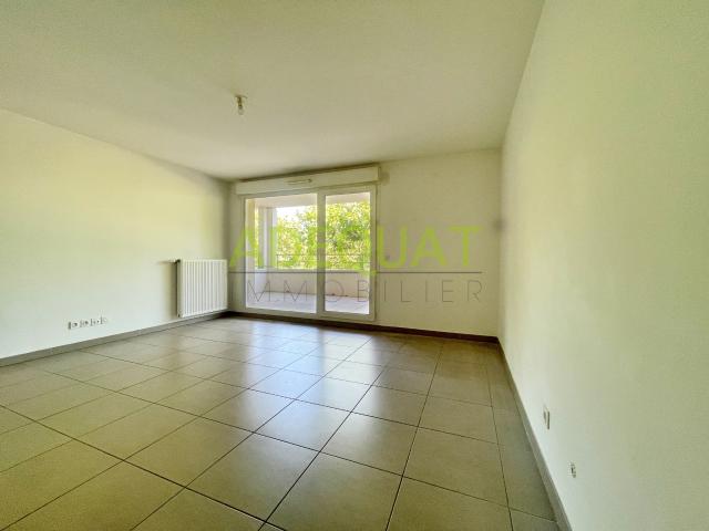 APPARTEMENT T2 avec BALCON