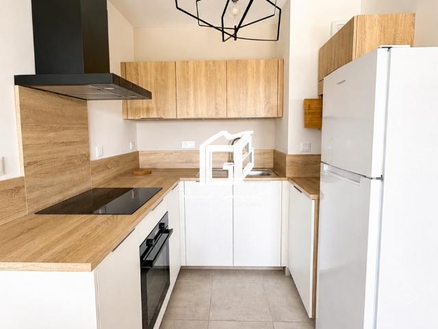 Appartement T2 avec balcon et garage