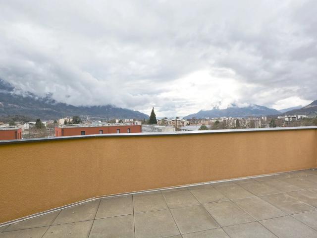 APPARTEMENT T2 AVEC GARAGE BAISSE DE PRIX !