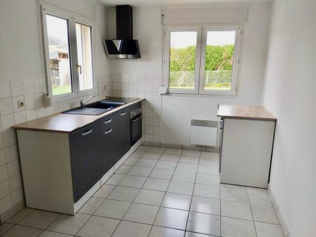 Appartement T2 avec petit terrain proche BESANCON