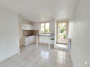 Appartement T2 avec place de parking et jardin partagé