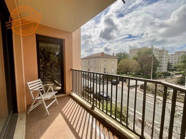 Appartement T2 avec stationnement