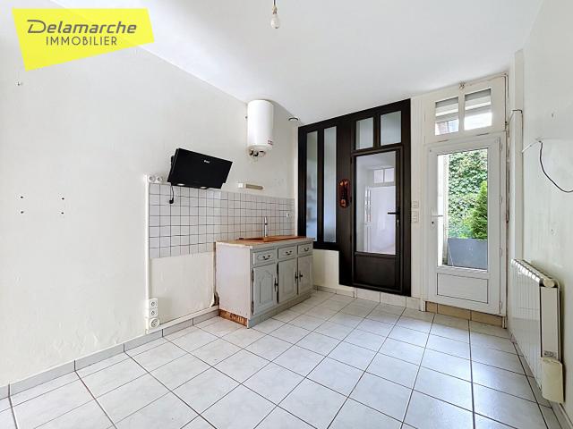 Appartement T2 avec terrasse à Saint Hilaire du Harcouët 50600