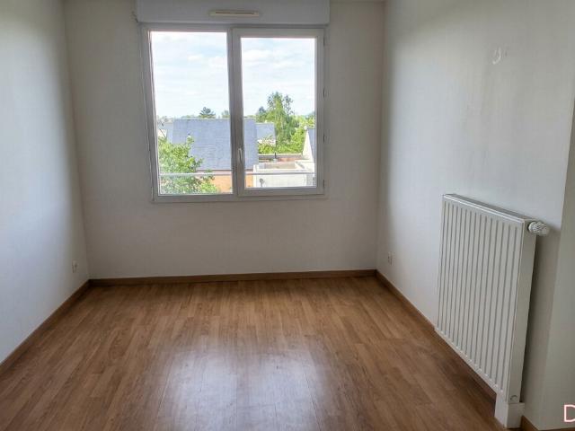 Appartement T2 avec terrasse, ascenseur et parking Emplacement privilégié à Olivet