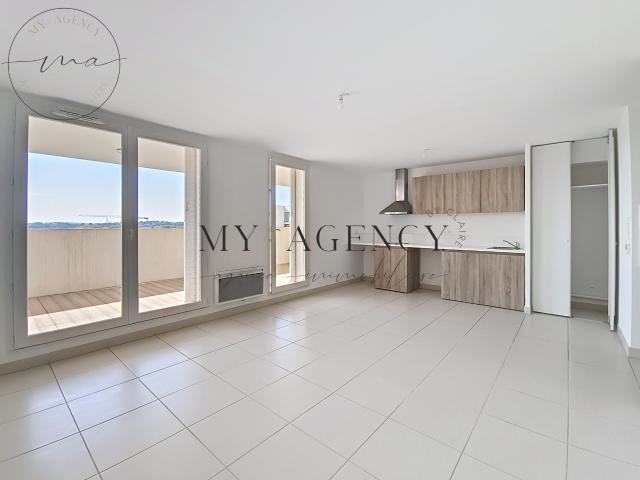Appartement T2 avec terrasse de 19M2 et parking Proche du Polygone