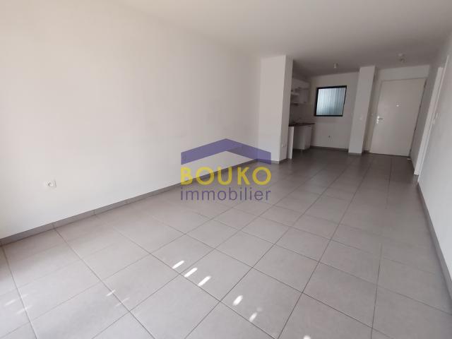 APPARTEMENT T2 AVEC TERRASSE ET PARKING EN SOUS SOL