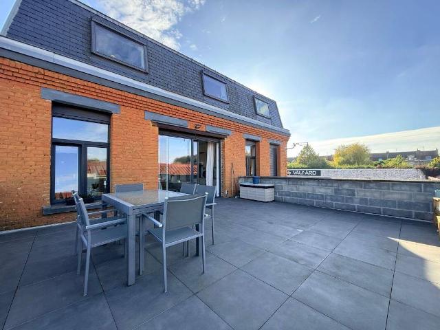 Appartement T2 avec terrasse et parking Houplines 640 euros/
