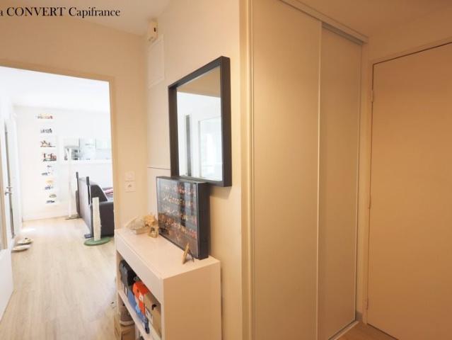 Appartement T2 avec terrasse, jardin, garage proche de la ga. 51m² Bourg en Bresse