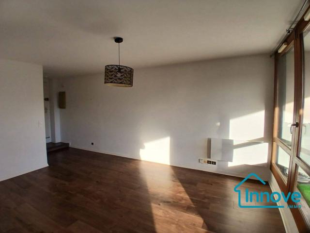 Appartement T2 avec terrasse Quartier du lac Grande Ile