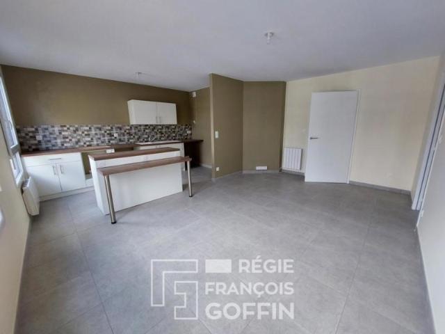 APPARTEMENT T2 BALCON GARAGE