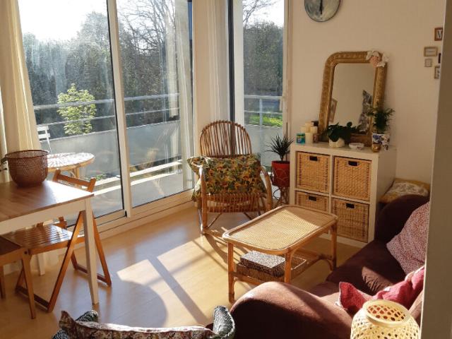 Appartement T2 balcon parking
