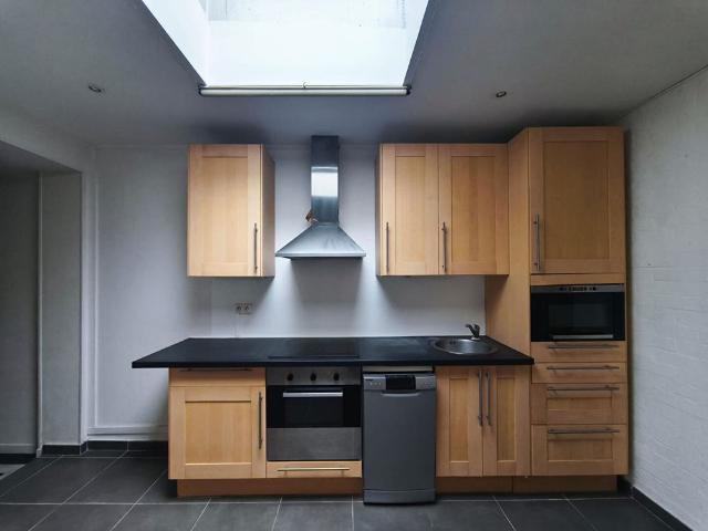 Appartement T2 bis 50.60 m2 + espace aménagé sous sol Gambetta / République