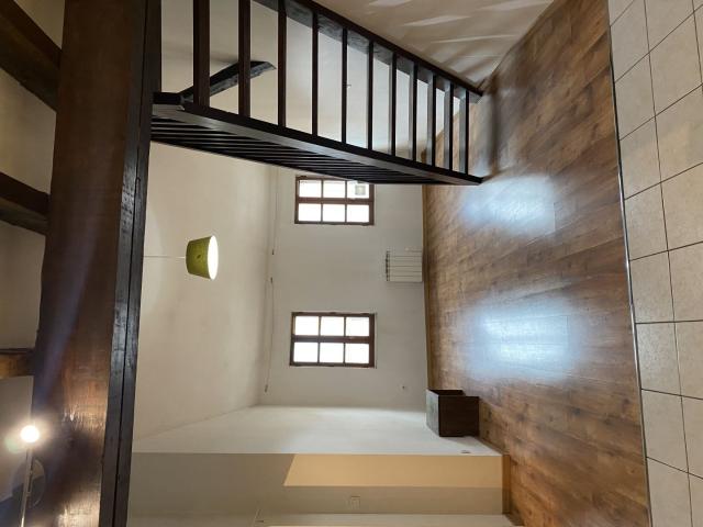 Appartement T2 BIS duplex centre ville