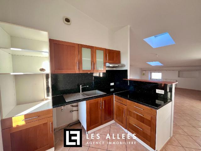 APPARTEMENT T2 bis Location MONTELIMAR 26200