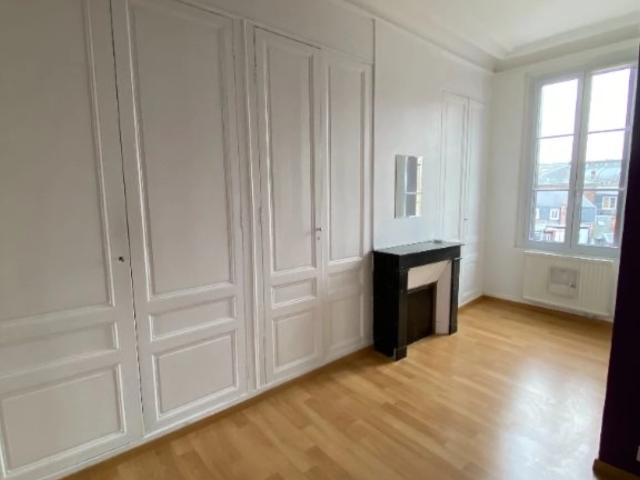 APPARTEMENT T2 BiS QUARTIER GARE AVEC PARKING