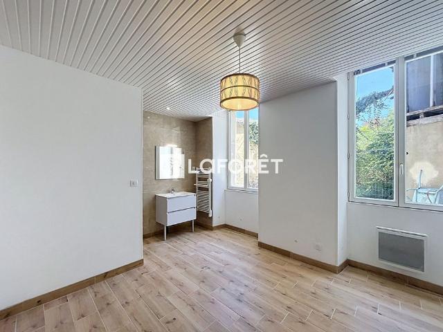 Appartement T2 BLAYE à louer
