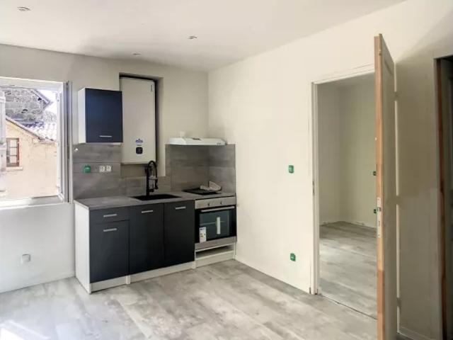 Appartement t2 centre bourg