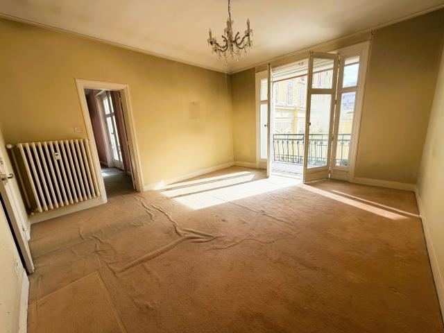 APPARTEMENT T2 CENTRE VILLE