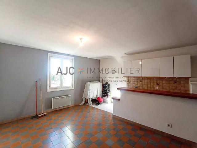 APPARTEMENT T2 CENTRE VILLE