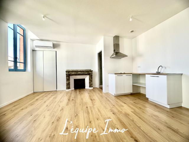 Appartement T2 centre ville de Samatan environ 39 m2