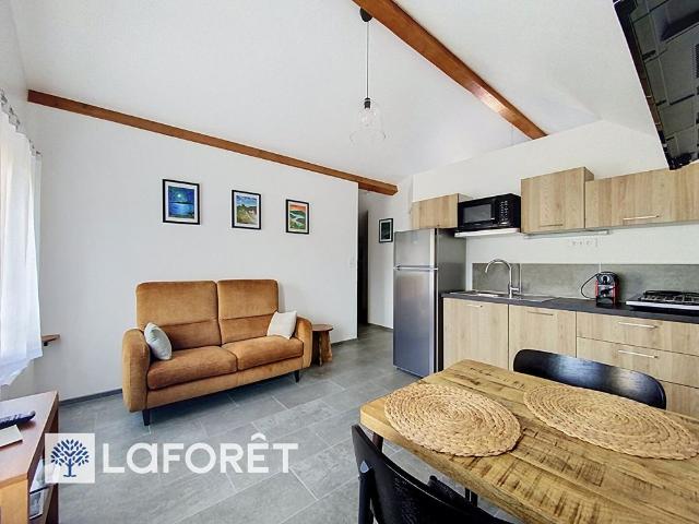 Appartement T2 CHARBONNIERES LES BAINS à louer
