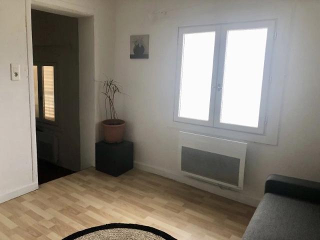 Appartement T2 charmant à louer à Cotignac