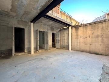 Appartement à vendre à Le Chapitre - Cave