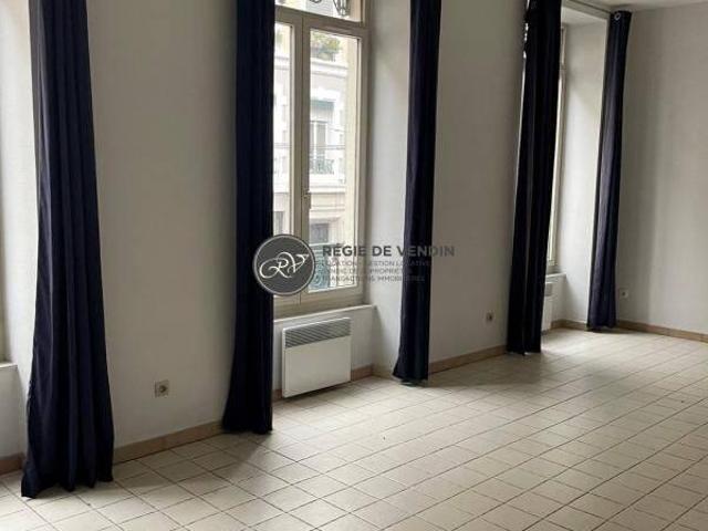 APPARTEMENT T2 COURS TOLSTOI