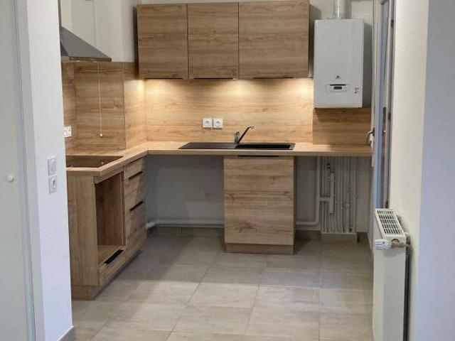 Appartement T2 CRECY LA CHAPELLE